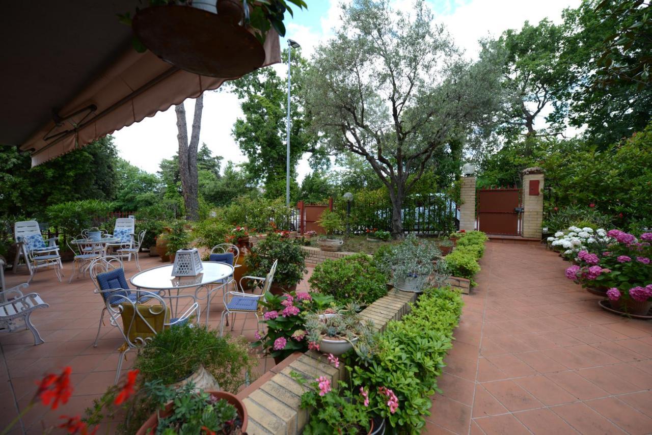 B&B Casa Cettina Ματσεράτα Εξωτερικό φωτογραφία